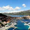 Hrvati odmor provode kod kuće, more misaona imenica