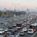 Promena statusa auto-puta kroz grad ubrzava javni prevoz