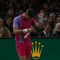 Ajmo još malo, ajmo još malo: Novak izgubio gem, a onda ušao u verbalni rat sa pariskom publikom