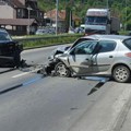 "Samo je nešto puklo": Povređene 4 osobe u teškoj saobraćajnoj nesreći kod Čačka, među njima i dete
