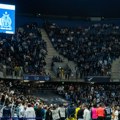 Haos u Francuskoj! Navijači Marselja slavili gol na tribini domaćih, pa prekinuli meč, vođa morao da smiruje