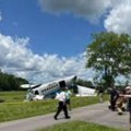 Srušio se avion u Tenesiju: Oko 20 povređenih putnika prebačeno helikopterom u bolnice, uzrok nesreće se istražuje