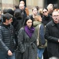 (Foto) Sloboda i Vojin slomljeni na sahrani Zdravka Šotre: Sa njima stigao i Boda Ninković - glumci ne kriju tugu