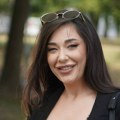 "Volim te, bebo!": Nepoznati muškarac istetovirao Sanju Vučić na ruci, ona mu se odmah obratila