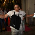 "Kakva baba, to je sve izmišljeno": Kristijan u jeku skandala uhvaćen u tržnom centru, evo šta kaže o prebijanju