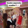 (Video) Hit snimak sa svadbe: Japanke poskakale kad im je pevačica zapevala Vesnu Zmijanac: "Idem preko zemlje Srbije"