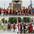 Svibor viteški turnir u Zrenjaninu Trg slobode pretvoren u srednjovekovno bojište