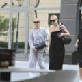 (Paparaco): Uslikali smo Natašu Bekvalac u izdanju "Često izgledam kao socijalni slučaj": Može da stane na crtu i duplo mlađim…