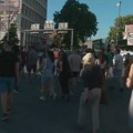Nišlije blokiraju raskrsnice: "Uhapsite pešački prelaz i semafor"