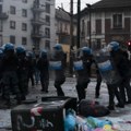 Nasilni sukobi u Torinu: Demonstranti napali policajce i novinare, 30 povređenih