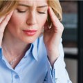 Migrena ruši radnu sposobnost i kvalitet života. Sve više ljudi u Srbiji pati od ove "glavobolje"! Evo šta kažu neurolozi kako…