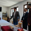 Gradonačelnik Pavlović i direktor UKC Niš Lazarević u Donjoj Studeni: Ambulanta za svako selo gde ima uslova (foto)
