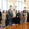 Raspisan konkurs Ministarstva odbrane i Vojske Srbije za dodelu učeničkih stipendija