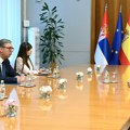 Vučić primio u oproštajnu posetu ambasadora Španije Huana Hosea Sansa Aparisija