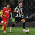 Ugrešić stigao u Solun: Ljudi iz PAOK-a dočekali bisera Partizana, sledi potpis na pet godina!