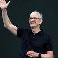 Posle Džobsa niko nije verovao da će uspeti, a sada i on odlazi - Čovek koji je Apple doveo do vrha napušta kompaniju