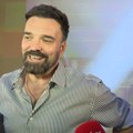 "Nisam smeo da priznam da sam pesnik" Ivan Bosiljčić ogolio dušu na promociji svoje knjige: "Bilo je dirljivo kada sam ćerki…