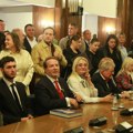 RIK naložio Bogoljubu Kariću da u roku od 48 časova ispravi nedostatke na izbornoj listi