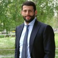 Kreni-Promeni: Lekarski nalaz potvrdio da je Šapić polomio nos i deo gornje vilice odbornici Mićić