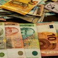 Srednji kurs dinara za evro u četvrtak 117,5235 dinara