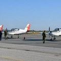 Na aerodromu u Batajnici u toku letačka obuka za buduće pilote Vojske Srbije