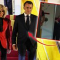 (Video) Makron u šoku - lice skamenjeno! Ovo je momenat kad je predsednik Francuske shvatio da je u epicentru skandala…