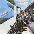 Reakcije na Vučićevu posetu gradilištu mosta kod Novog Sada: "Povratak na mesto zločina"