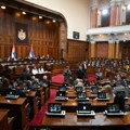 Poslanici danas nastavljaju raspravu, na dnevnom redu i budžet