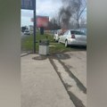 Kuljao dim, začuo se prasak: Ovim automobilima niko nije smeo da priđe, Beograđani gledali kako ih guta vatra!