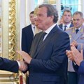 Putin vidi Šredera kao mirovnog posrednika, Nemačka i Ukrajina reagovale sa rezervom