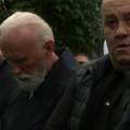 Dino Merlin došao na dženazu Sejde Bešlić: Na Halidovoj sahrani grcao u suzama, sad se oprašta i od nje