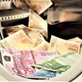 Ukrajinski poreznici otkrili: Preko više hiljade fiktivnih kompanija izneto i "oprano" 4,5 milijardi dolara