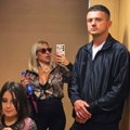 "Sve je manje važno od porodice" Jovana Jeremić sa verenikom otišla po ćerku u školu: "Lea ga je prihvatila najbolje od svih…