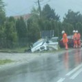 Vozilo za obuku vozača završilo u kanalu kod Orašca