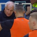 Partizan grmi na sudije zbog poslednjeg napada: Obradović došao do pola terena! Pogledajte sporni detalj video