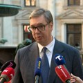 Nema sankcija dok se Vučić pita: Iz zajedničkog teksta Samita u Dubrovniku izbačena tačka o obaveznom uvođenju sankcija…