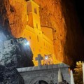 Ćerka Ljubičica je jedva hodala, a meni su ustanovili rak: Majka veruje da je poseta Ostrogu 2023. pomogla