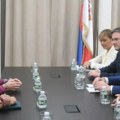 Aleksandar Vučić sutra sa kopredsedavajućom srpskom kokusu Klaudijom Teni