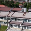 Za rekonstrukciju škole u Kosjeriću SNS firmi više novca nego što ima lokalni budžet