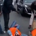 Evo kako francuzi rešavaju blokade! Nema milosti prema onima koji blokiraju i maltretiraju građane(VIDEO)