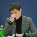 Ana Brnabić optužuje opoziciju i studente da su doveli batinaše: Zašto nije došla da proveri čiji su?