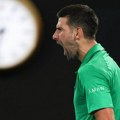 Đoković - Van De Zandshulp, uživo: Novak tražio pomoć lekara, pa pretrpeo brejk