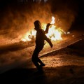 Drama u Solunu: Političari napadnuti "molotovljevim koktelima", petoro povređenih