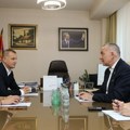 Ministarstvo pravde će razmotriti predlog UST za brisanje spornih odredbi predloga Zakona o javnom tužilaštvu i Zakona o…