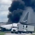Avion izleteo sa piste, kulja crni dim, toranj hitno obustavio sve letove! Objavljeni dramatični snimci (video)