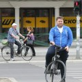 Znate ono kada biciklista proleti pored vas na pešačkom prelazu: Evo da li je njima tu uopšte dozvoljeno da voze