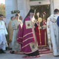 U Crkvi novomučenika kragujevačkih služena Sveta liturgija