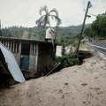 Uragan zarobio srpsku porodicu na ostrvu Reinion: „Danas se očekuje najjači udar“