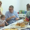 Deci smo obezbedili bolju budućnost, hvala predsedniku: Porodica Rankov, koju je danas obišao Vučić, zahvalna državi -…