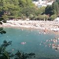 Obala Jadrana samo za one sa dubokim džepom: Cene za komplet na ovoj plaži idu do 200 evra